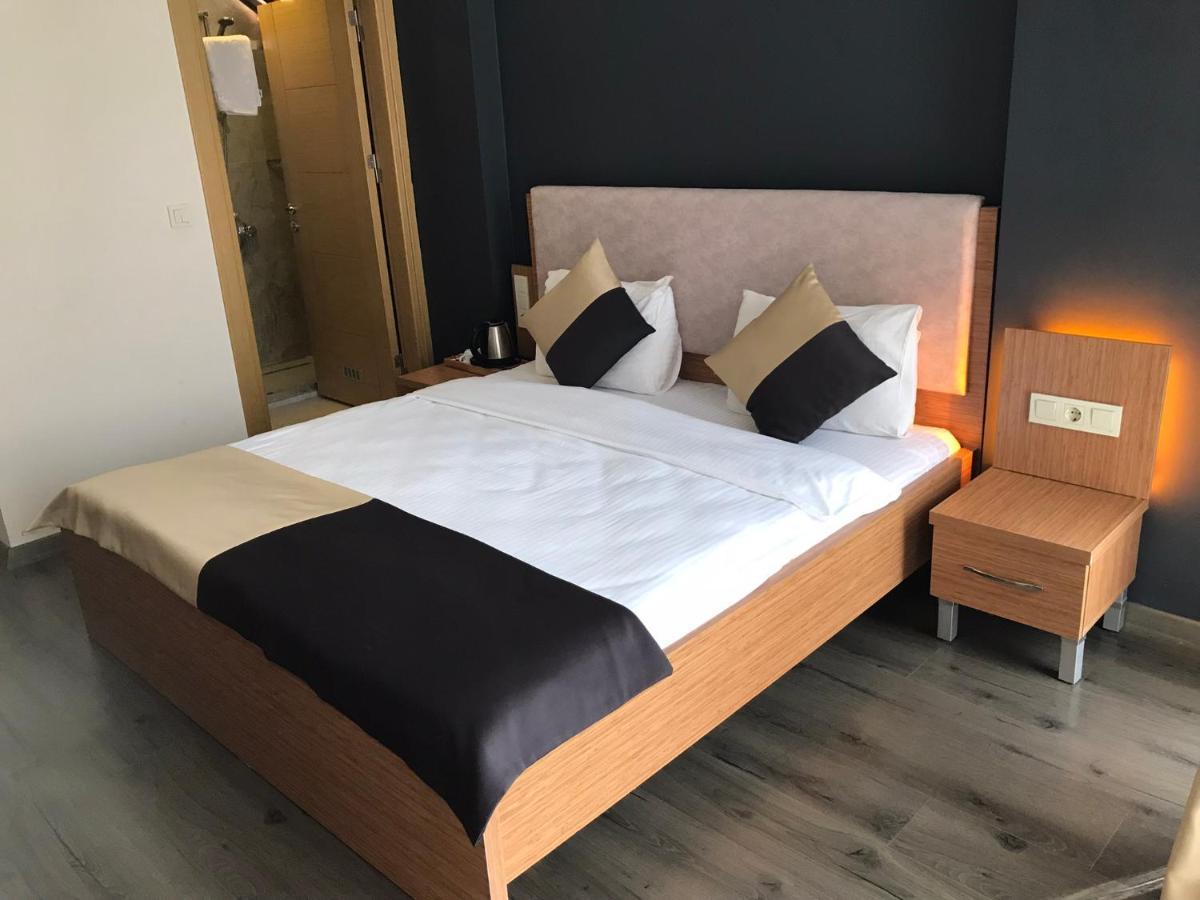 Carpe Diem Hotel Аявали Екстериор снимка